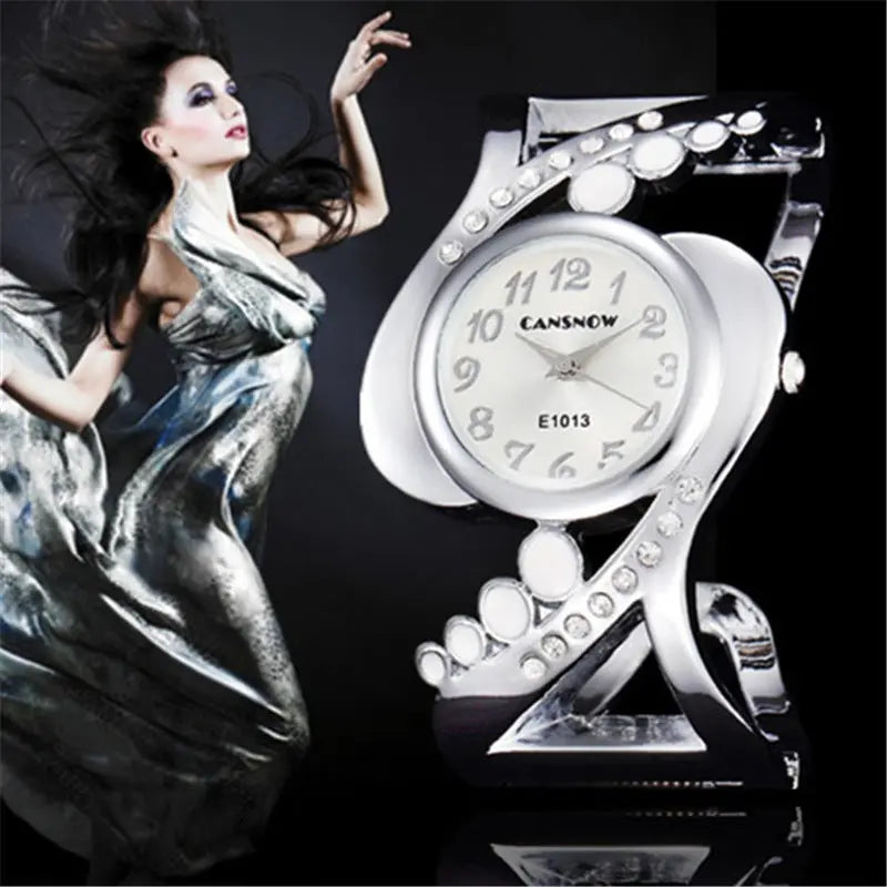 Ladies fashion bracelet watch null