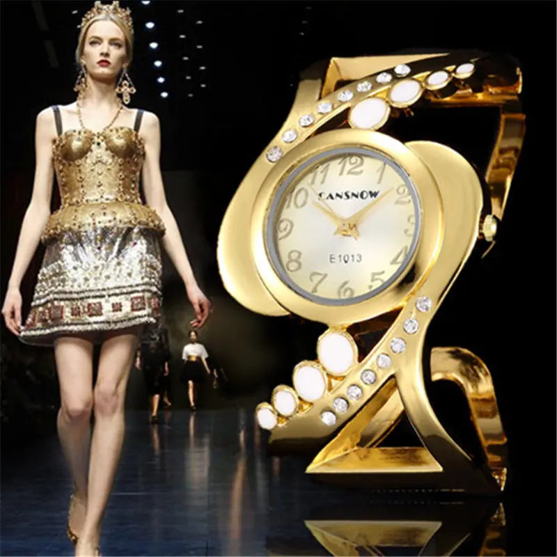 Ladies fashion bracelet watch null