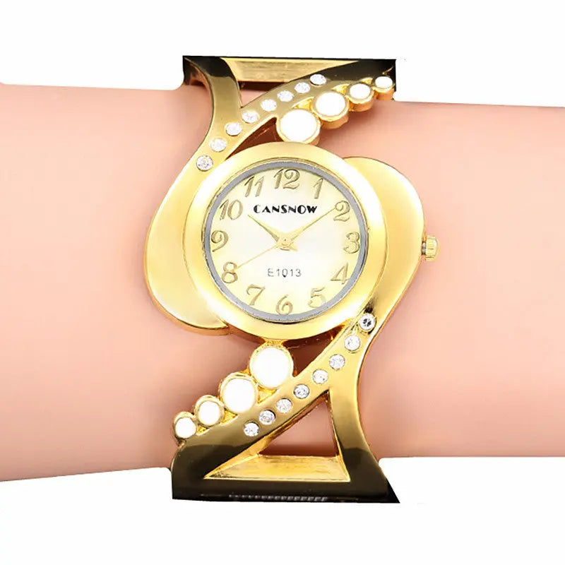 Ladies fashion bracelet watch null