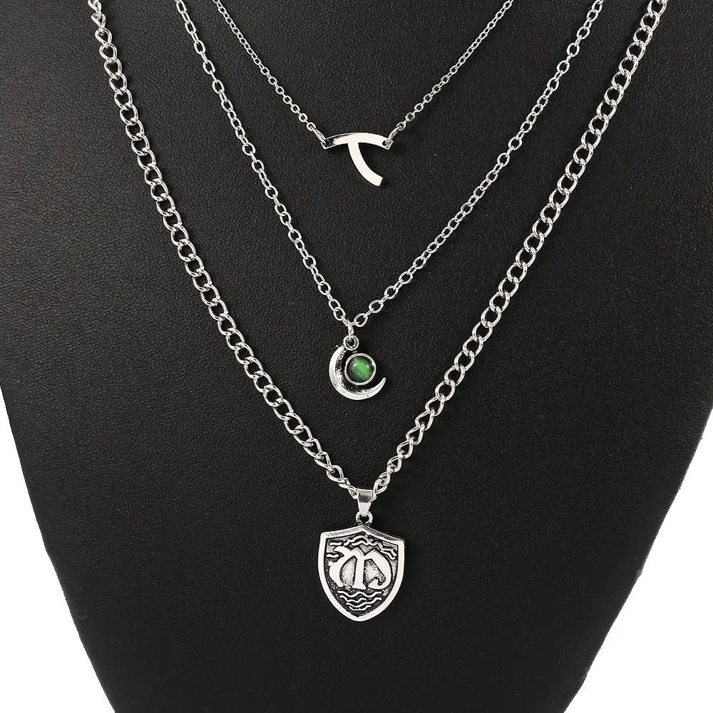 Multilayer short necklace necklace null
