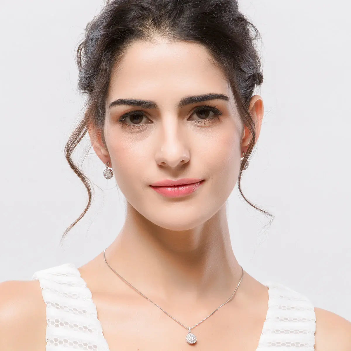 Necklace null