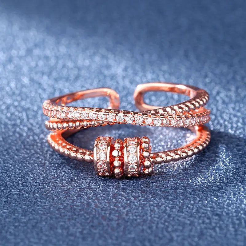 New Rings Come And Go Diamond-studded Rotating Rings null