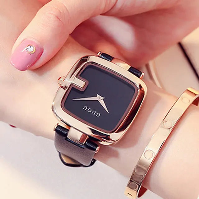 Square bracelet watch null