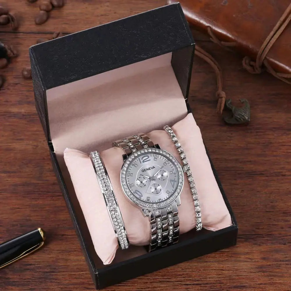 Unisex Three-piece Bracelet Watch null