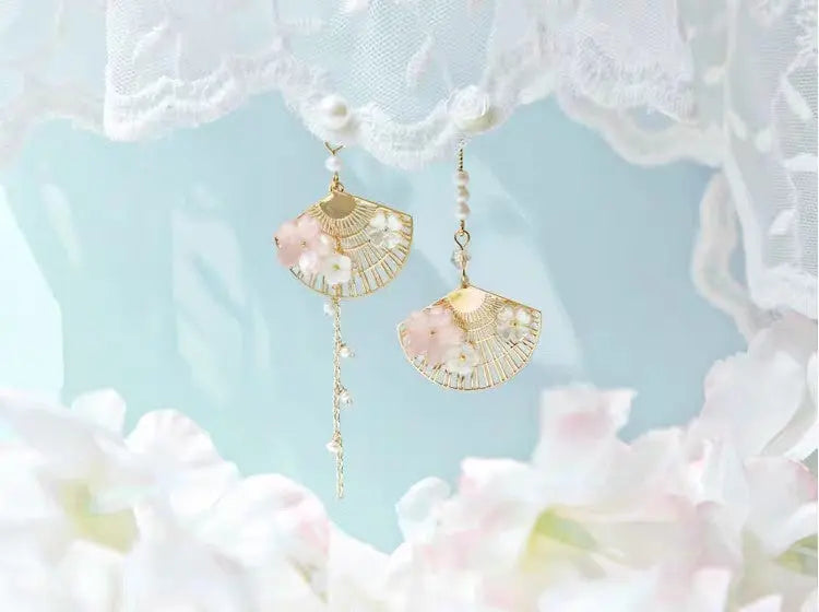 Vintage Chinese Fan Asymmetric Earrings null