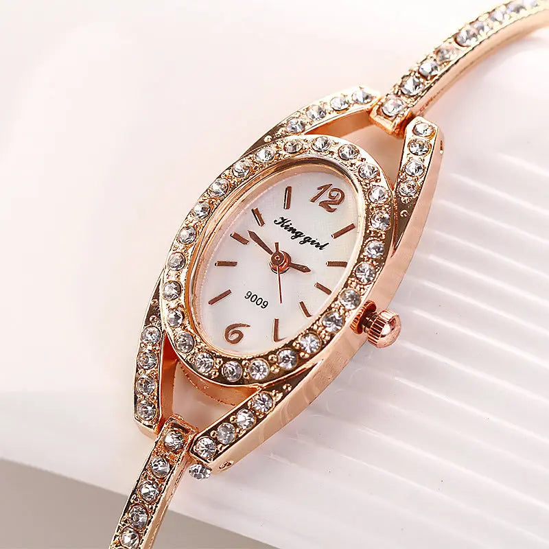 Women's Diamond Bracelet Watch null