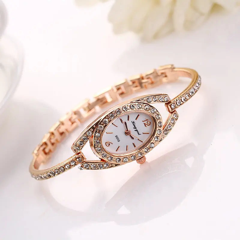 Women's Diamond Bracelet Watch null