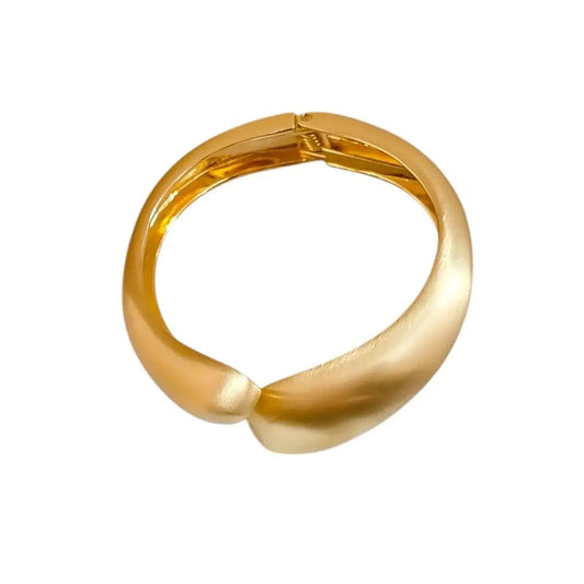 Women-s-Exaggerated-Metal-Glossy-Surface-Bracelet Elegancezakoty