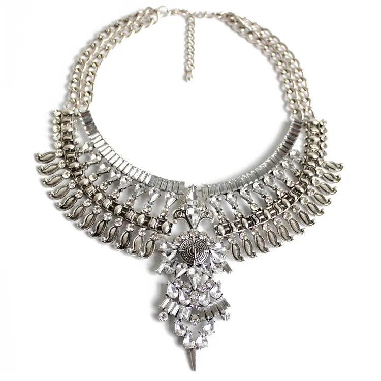 Alloy Diamond Short Necklace Crystal Necklace null