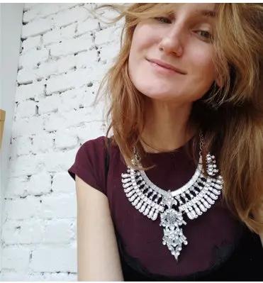 Alloy Diamond Short Necklace Crystal Necklace null