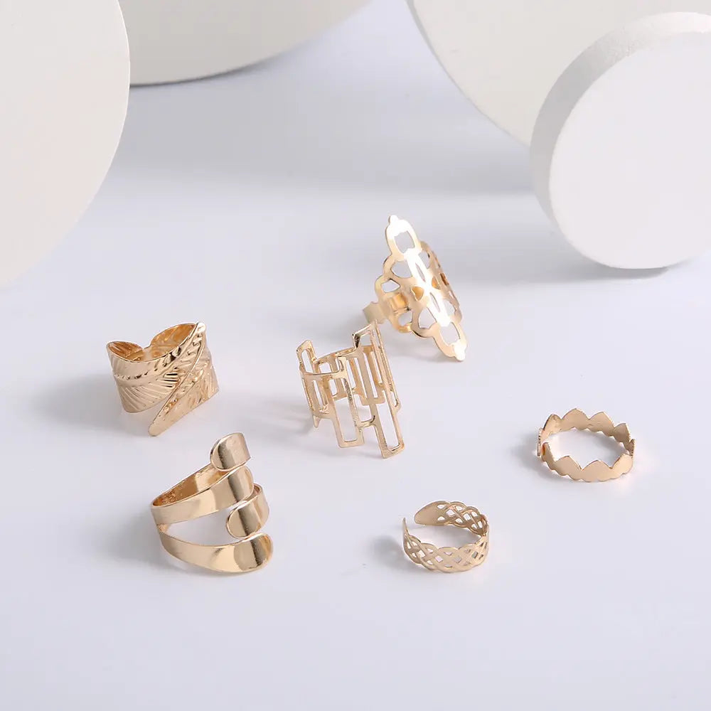 Leaf Crown Geometric Articulation Rings 6 Piece Combination Rings null