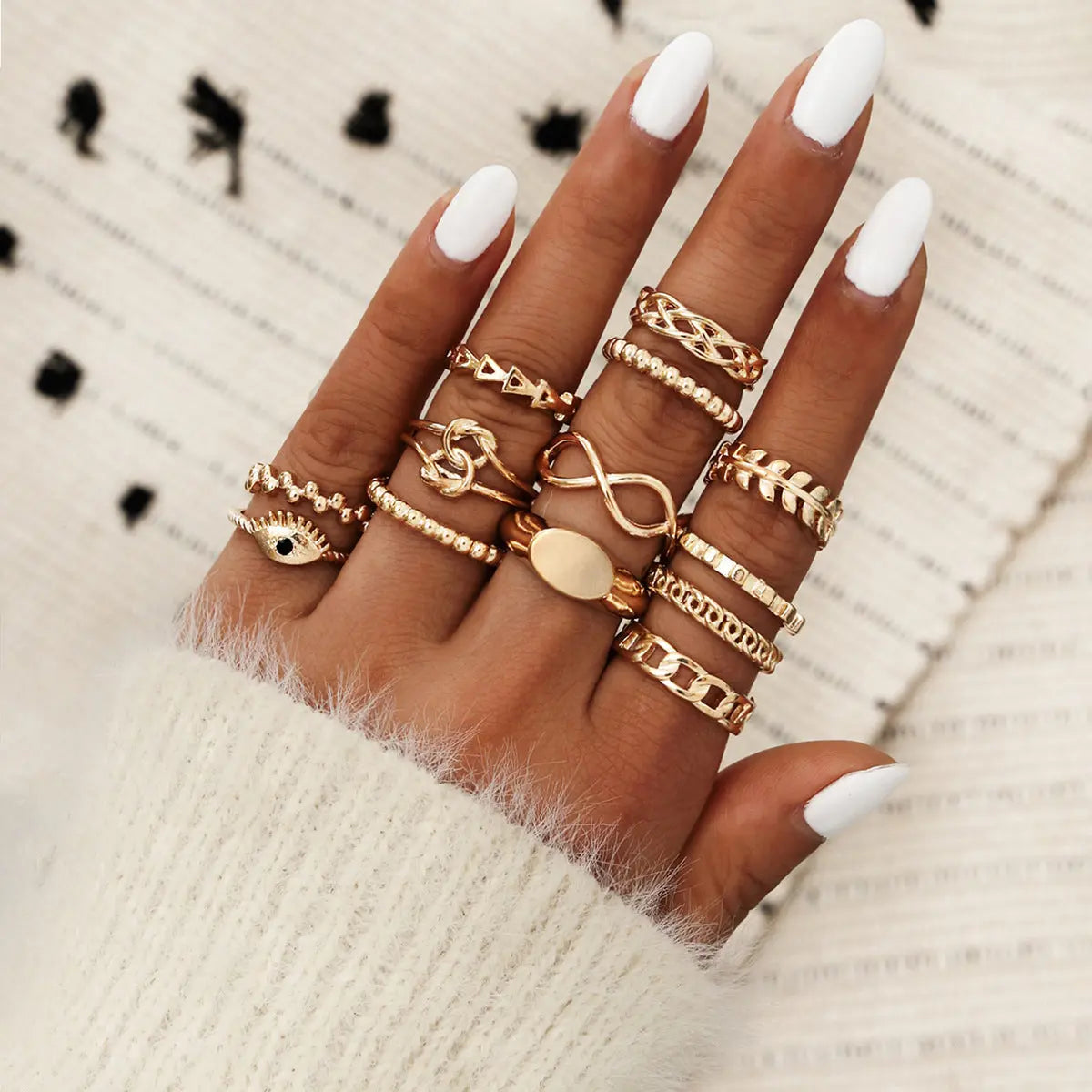 Leaf Crown Geometric Articulation Rings 6 Piece Combination Rings null
