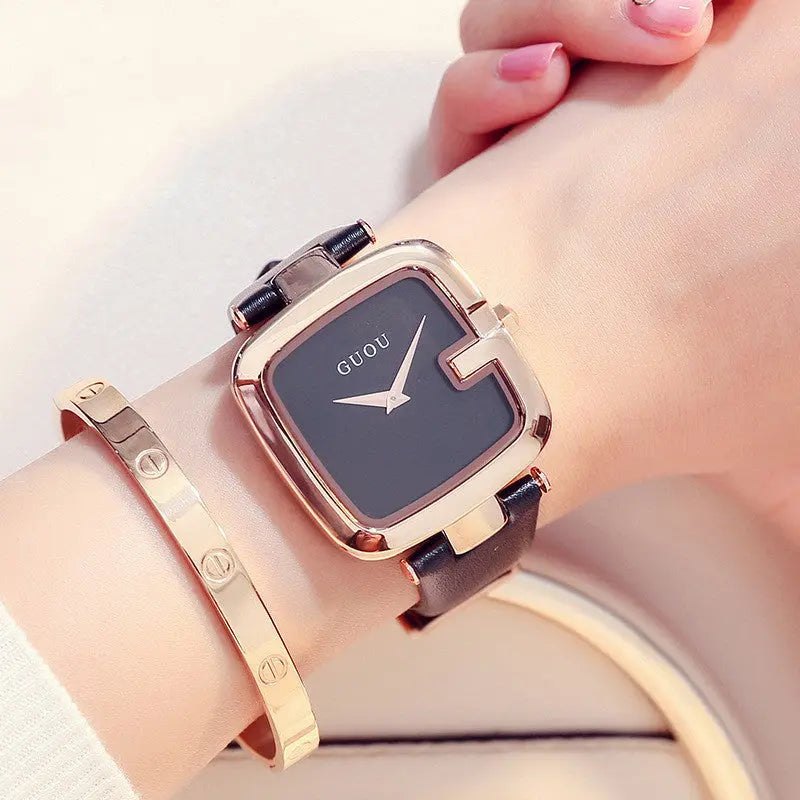 Square bracelet watch null