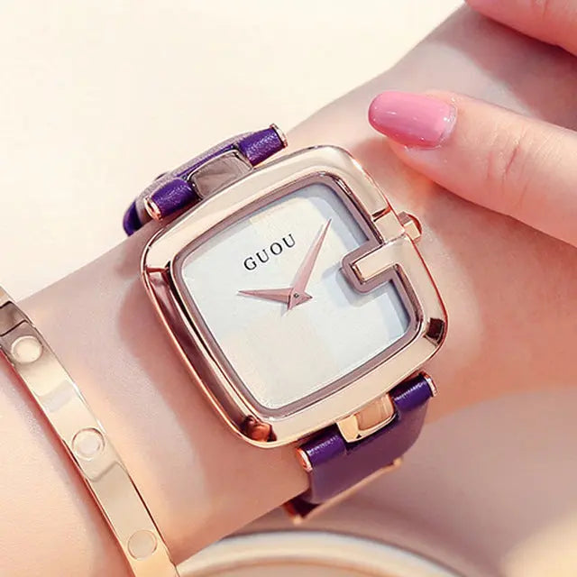 Square bracelet watch null